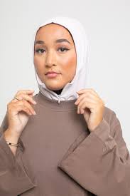 Nude zip hood hijab