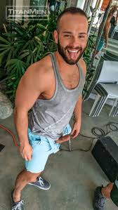 Free Gay Sex Videos of Buff Men in Gay Porn Tank Top Attire