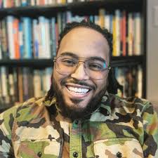 My church created this incredible Bible study about women in Scripture, 400  pages, carefully researched and beautifully produced. Love it 💕 Bravo to  MaryAnn Owenhouse Noack and her team of writers.