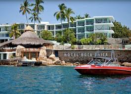 View a place in more detail by looking at its inside. Hotel Boca Chica Est Living