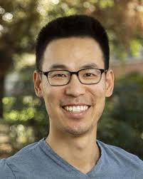 Connecting metabolome and phenotype: recent advances in functional  metabolomics tools for the identification of bioactive natura