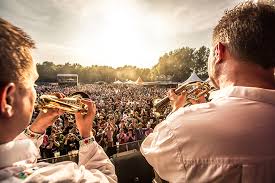 For some it will be the first time. Musikfestival Woodstock Der Blasmusik Setzt Auf Emerec Rosenbauer