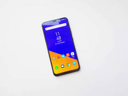 Top top 10 top 2018 alexandru stanescu top mobilissimo alegeri cel mai bun smartphone 2018 top 10 telefoane sony xperia xz2 xiaomi pocophone f1 google pixel 3 xl asus zenfone 5z oneplus 6t samsung galaxy note 9 apple iphone xs max asus rog phone huawei mate 20 pro iphone xr. Top 10 Telefoane Ale Anului 2018 Daytrend Ro