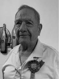 Carissa Oneill's Instagram, Twitter & Facebook