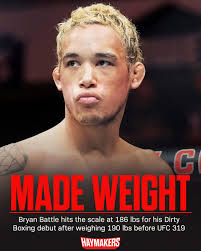 Take Notes Khamzat! This Is How You Do Damage In A Crucifix. She Bounced  Her Head Off The Mat. via PFL MMA