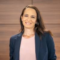 Galite susisiekti su įmone telefono numeriu 09721 27733. Adriana Kubiak Stellvertretende Geschaftsfuhrerin Reuter Management Training Linkedin