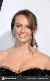 Los Ángeles Octubre Andi Matichak Estreno Halloween Tcl Chinese Theater —  Foto editorial de stock #220984786 ©Jean_Nelson