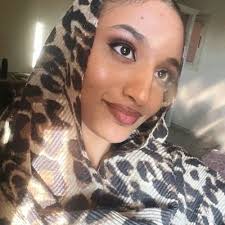 Vic Smith (@Isantostore)