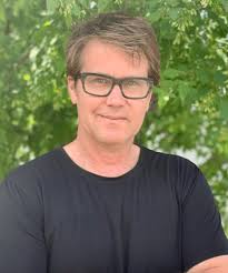 Mark Malmberg's Instagram, Twitter & Facebook