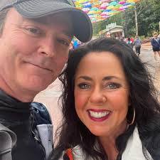 Gloria Osio's Instagram, Twitter & Facebook