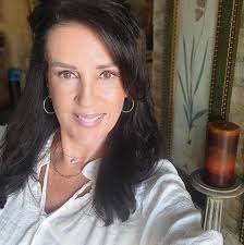 Kalee Rose Beauty added a new photo.