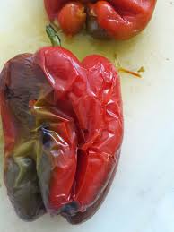 Come spellare i peperoni crudi. Come Spellare I Peperoni Guida Facile E Pratica Danicucina