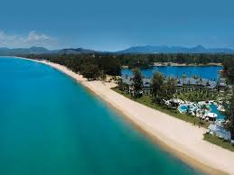 Karang laut yang bertebaran di salah satu sudut pantai laguna. Saii Laguna Phuket Bang Tao Beach Updated 2021 Prices