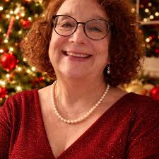 Nice to have Erin Colton as my new co-anchor! She joins me, News12 Long  Island Meteorologist Rich Hoffman and Elisa DiStefano starting at 8 am  weekdays, after her Morning Show duties with