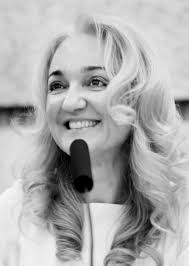 Clara González, Representante de Talento Marisa Navarro