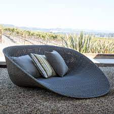 The sleek design and contemporary black color used for this one does not only complement any pool set a modern pool lounge chairs in the pool itself! Ultra Modern Pool Lounge Chairs To Turn Your Backyard Into Retreat
