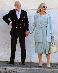 Prince michael of kent was born on july 4, 1942 in iver, buckinghamshire, england as michael george charles franklin windsor. 61 Best Princess Michael Of Kent Ideas PersonalitÄƒÈ›i PÄƒlÄƒrie Ducesa