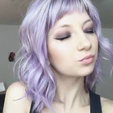 Laci Bauer (@shlacibauer)