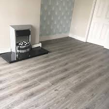 Length laminate flooring (18.42 sq. New York Oak Right Price Tiles