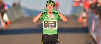 Obfitowała w liczne pagórki, lecz tylko jeden z nich został przez organizatorów oznaczony jako górska. Primoz Roglic Still Leads The Battle For The Skoda Green Jersey We Love Cycling Magazine