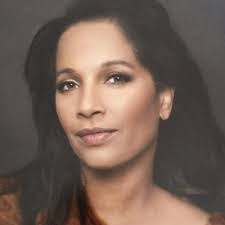 Holly Wescott's Instagram, Twitter & Facebook