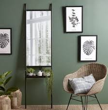Catalogue Maisons Du Monde 27 Tendances Deco Printemps Ete 2020 Miroir En Metal Noir Decoration Salon Maison Du Monde Deco