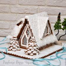 Snow Covered Gingerbread House Covered Gingerbread House Gingerbread House Gingerbread House Designs Christmas Gingerbread House