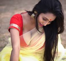 Kim kardashian shows her big cleavage photos. Hot Indian Girls Saree Cleavage Ten Bollywood Actresses Who Love To Flaunt Their Cleavage Dkoding Wear Low Waist Ones Sarees Are The Best Dresses To Show Curves Such As Lower
