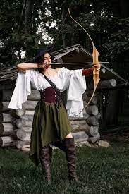 THE HUNTRESS Renaissance Medieval Cosplay Costume - Etsy