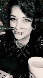 Would love more friends to collaborate with 🫶🏻