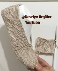 Instagram Da Tunus Tig Isi Orguler Yeni Tasarim Yine Tasarim Tasarimlara Doymayan Ben Patik Crochet Socks Crochet Slippers Baby Knitting Patterns