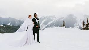It's all about the twinkle lights. 21 Romantic Winter Wedding Ideas A Do It Yourself Guide