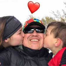 Fundraiser for Linda Sims by Evelyn Mora : Fundraiser for the late Vladimir  Mora