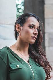 Juanita Velez's Instagram, Twitter & Facebook