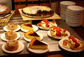 Petit four translates to small oven in french. List Of French Desserts Wikipedia
