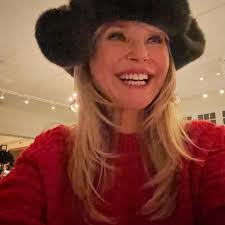 Ho Ho Hoping You're all having a wonderful Christmas time! Chester Lionel Ryan  Sailor Alexa and I wish you LOVE and JOY‼️( Jack we miss you‼️❤️)