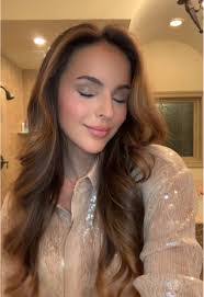 Hannah Payton's Instagram, Twitter & Facebook