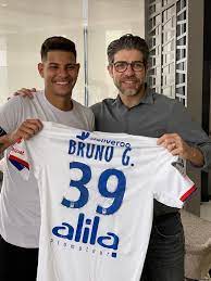© fournis par football 365 milieu de terrain non titularisé lors des deux derniers matchs de ligue 1. ð—•ð—¿ð—®ð˜€ð—¶ð—¹ ð—™ð—¼ð—¼ð˜ð—¯ð—®ð—¹ð—¹ On Twitter Tite Stated In An Interview With France Football That Bruno Guimaraes Has Huge Potential And The Lyon Midfielder Could Be The Box To Box Player Which Brazil