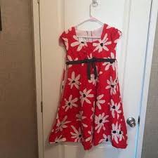Find a plus sized party dress and girls plus size clothing for tweens and teens sizes 14.5, 16.5, 18.5 and 20.5. Girls Dresses Kidizen