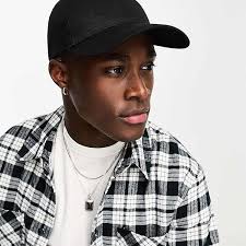 Gorra new era negra lisa