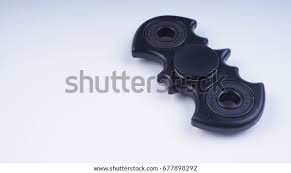 If you have a fidget spinner, spinning it is easy. Bronast Zivo Srebro Opremiti Kul Fidgeti Photovoltaik Info Net
