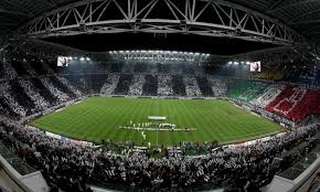 Serie a tim / speeldag 29. Nord America Vecchio Sofisticato Tribuna Ovest 2 Anello Juventus Stadium Prestito Successo Guinness
