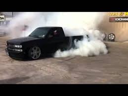 Roberto sarat, felix sanchez, samantha galaviz and 2 others like this. Troca Perrona Quemando Llanta Youtube