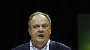 João Soares aceite por unanimidade