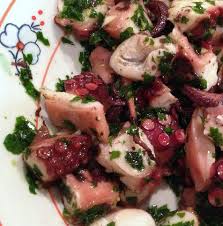 Comment Cuire Un Poulpe Salade De Poulpe Salade De Poulpe Recettes De Cuisine Recette Poulpe