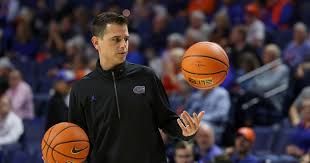 Todd Golden to continue as Gator men's basketball coach during Title IX  investigation