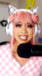 Roblox UGC but it's free! #ad #shorts #fypシ #reaction #prank #smile  #prankideas #funny #trending #fyp #viralreelfacebook