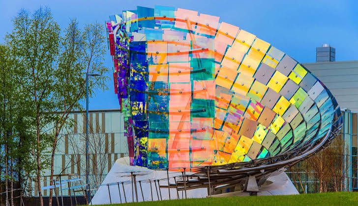 Textured Dichroic Glass Outdoor Art Installation