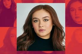 Anna Cathcart Is a Regular College Student … Who Also Leads a Hit Netflix  Series