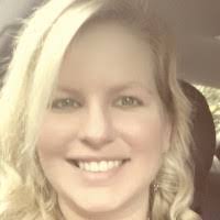 Danielle Casper's Instagram, Twitter & Facebook